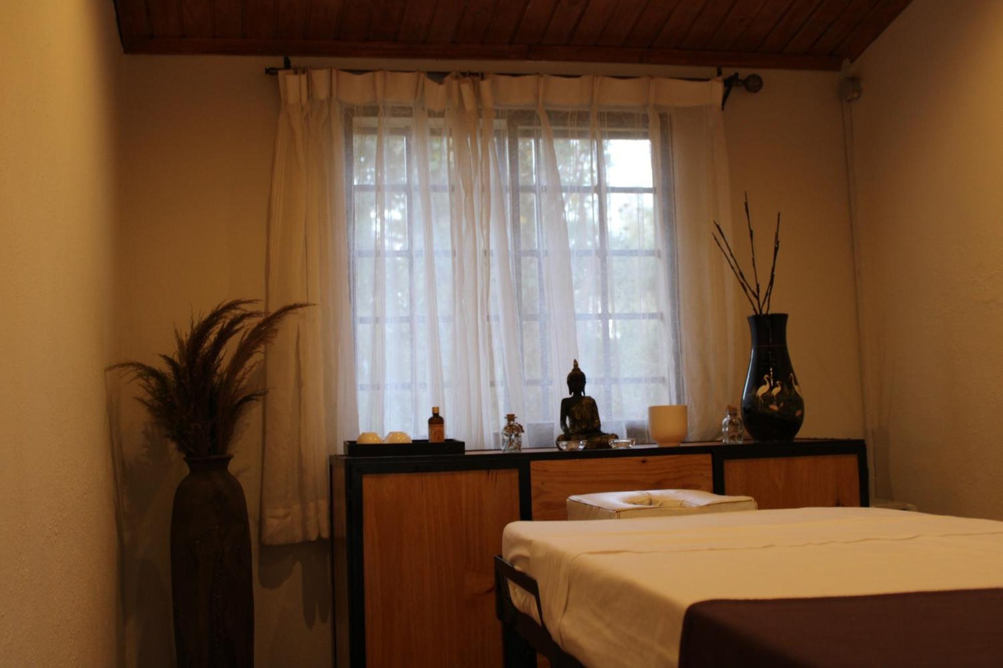 Souimanga-Hotel Antsirabe Exteriér fotografie