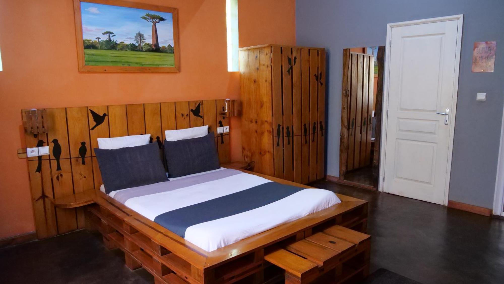 Souimanga-Hotel Antsirabe Exteriér fotografie